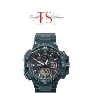 Sporty Digital Watch Y2k Champion 158a